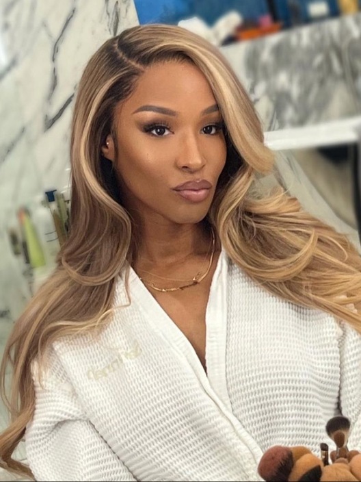 22inch 13x4 Lace Front Celebrity Brown Ombre Wavy Lace Front Wig