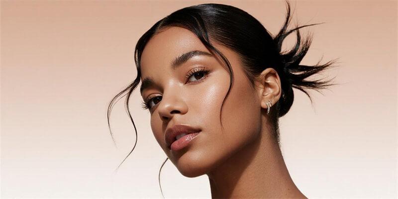15 Tendrils Hair Ideas That’ll Make Your Selfie Game Unbeatable