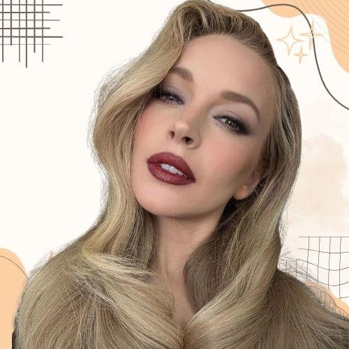 Lindsay Lohan Almond Milk Hair