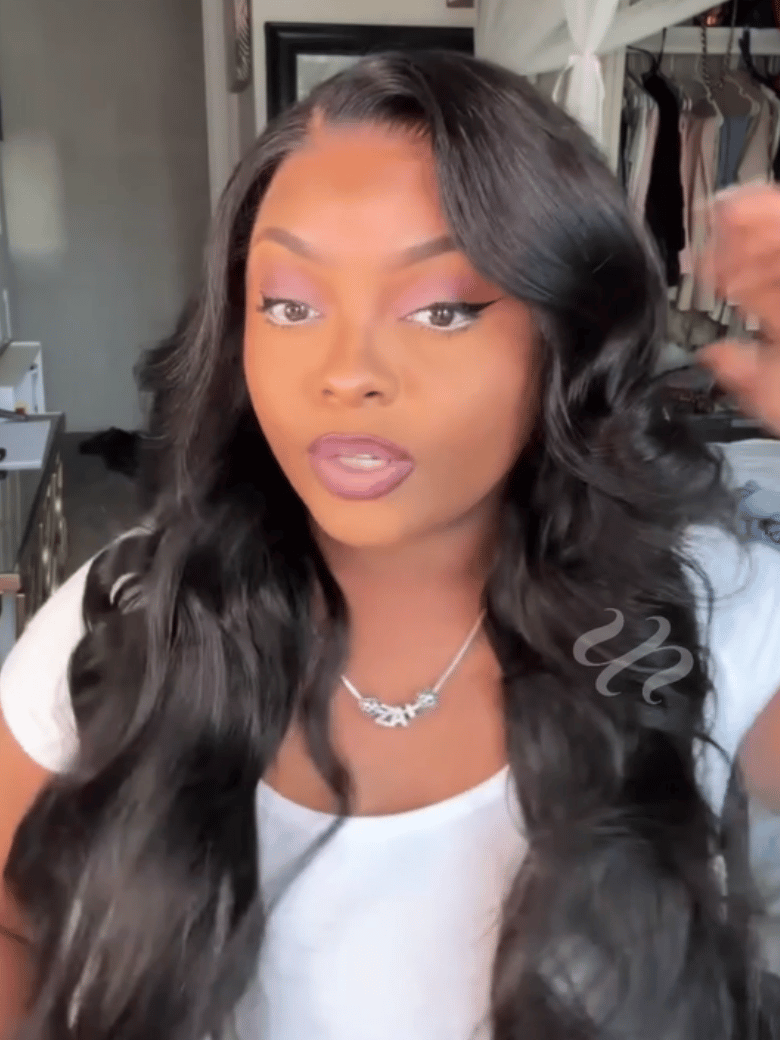 UNice 13x4 Pre-Everything™ Wig With Loose Wave Face-Framing Layers And Side-Swept Bangs