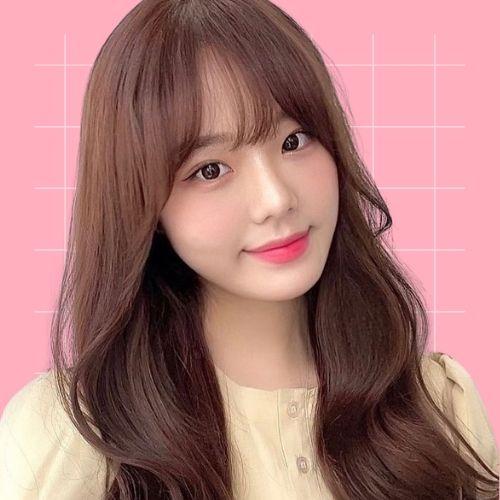 Appealing See-Through Bangs