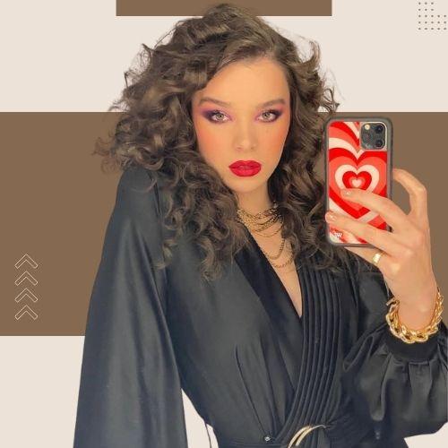 Hailee Steinfeld Curly Hair