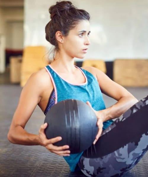 Easy Messy Bun for Gym