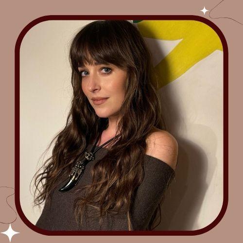 Dakota Johnson Curly Hair