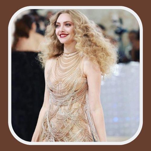 Amanda Seyfried Curly Hair