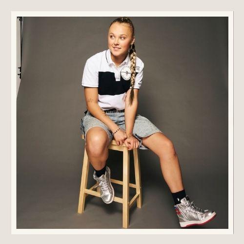 JoJo Siwa Braid Hairstyle