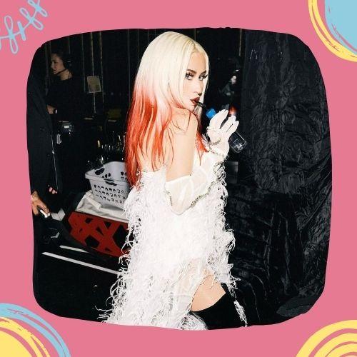 Christina Aguilera Blonde and Red Hair