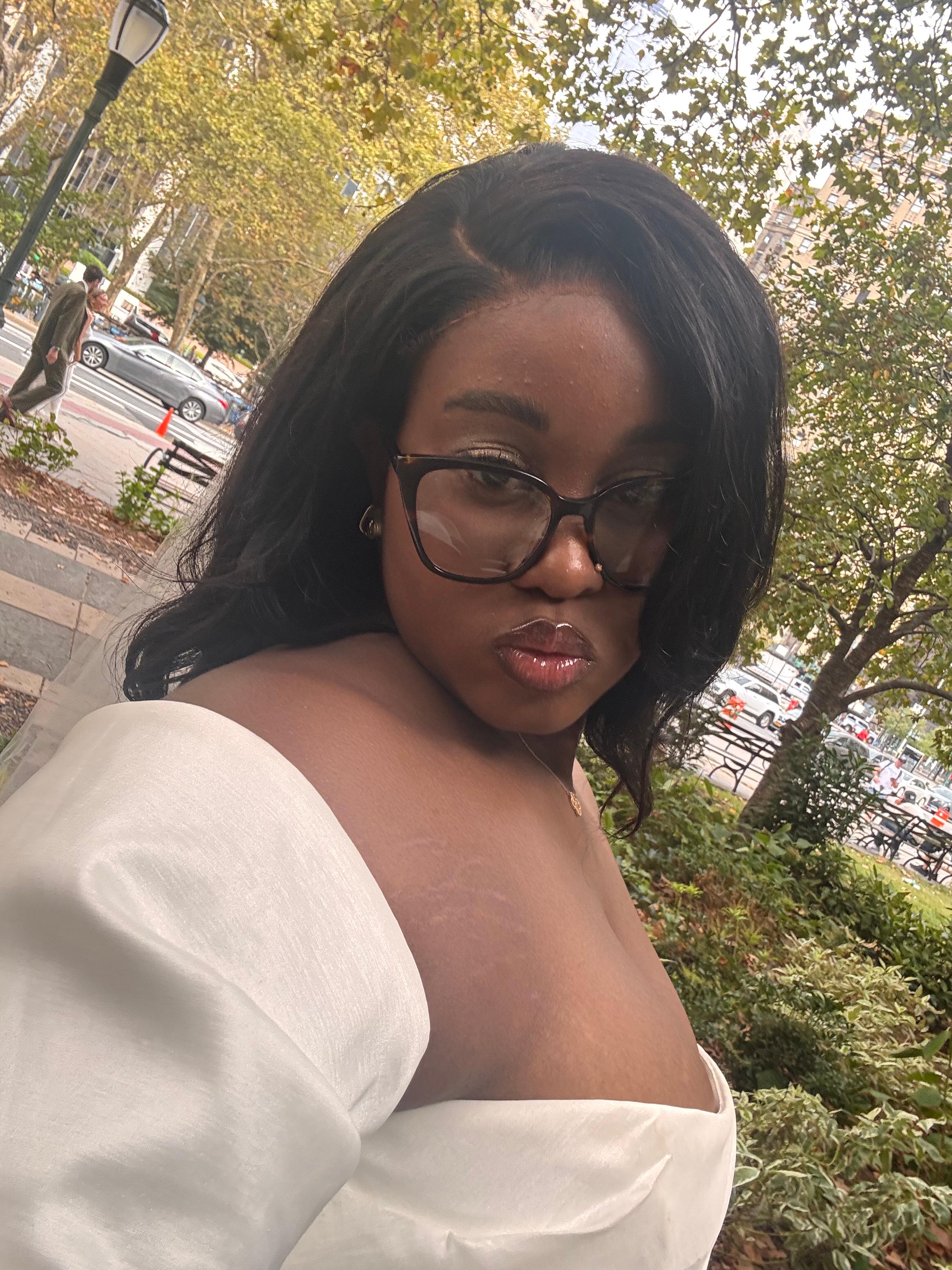 Customer review - Chloe M.